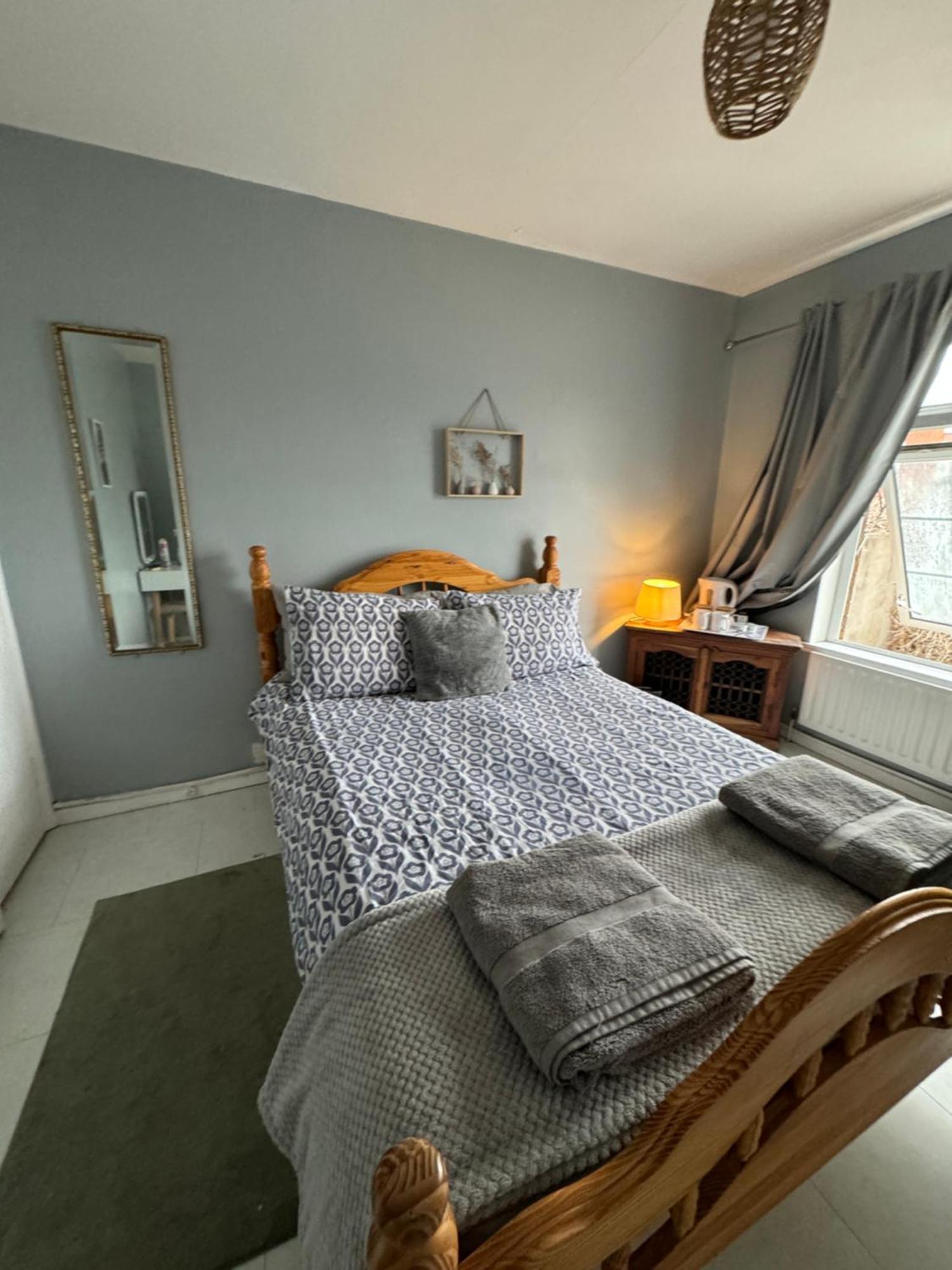 Apartament House Near To Castlecourt Shopping Belfast Zewnętrze zdjęcie